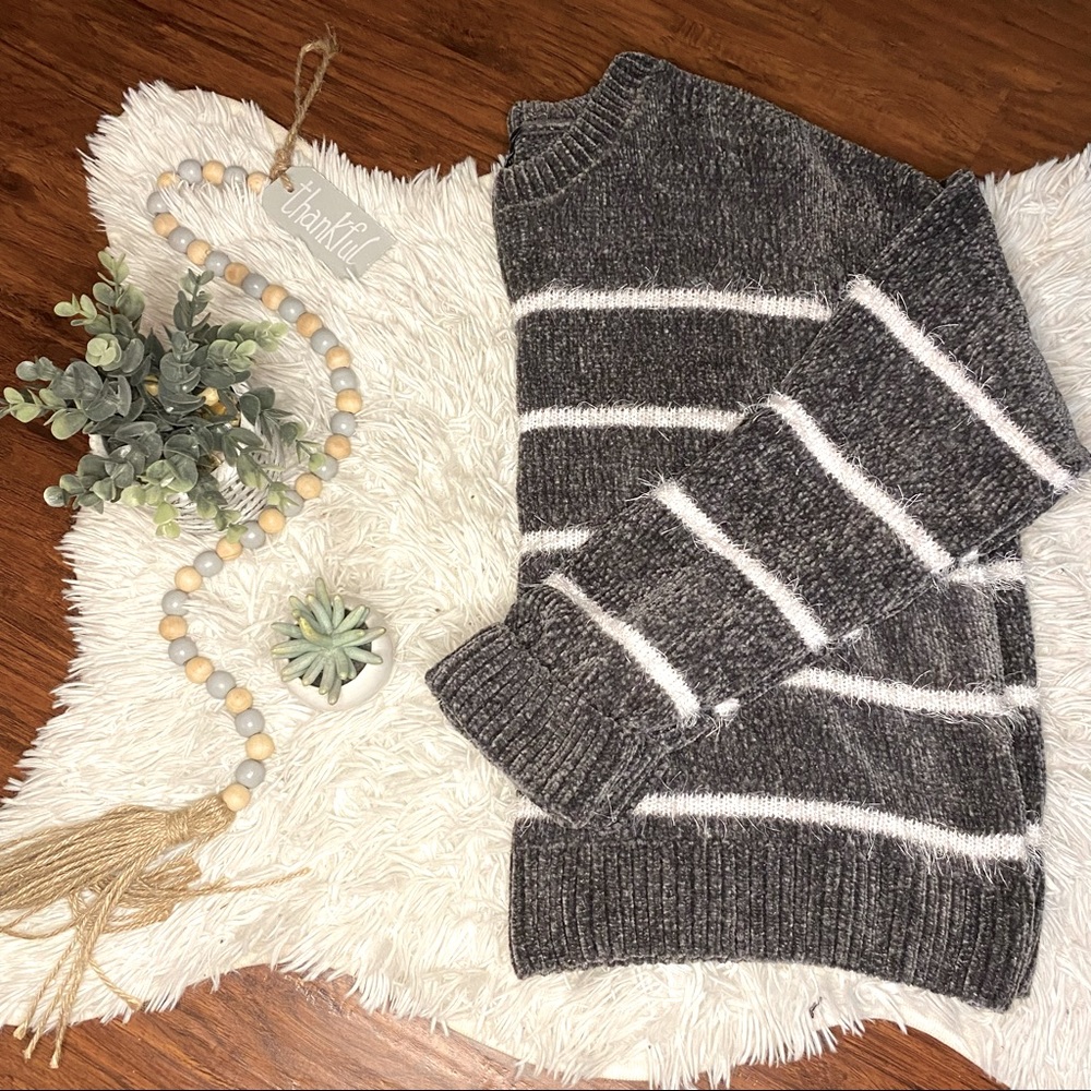 NWOT Fuzzy Striped Sweater XL